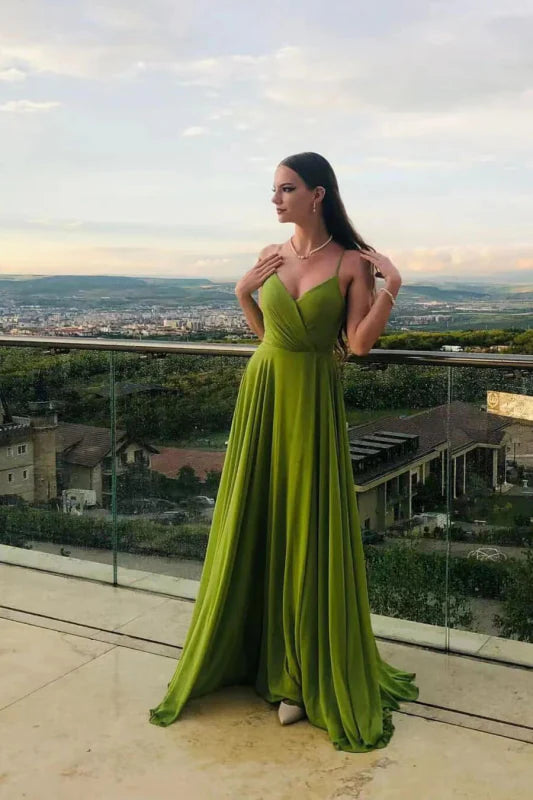 Vestido formal de gasa con hombros descubiertos, plisado, sin mangas, tirantes finos, largo, corte A